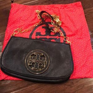 Tory Burch Amanda logo flap clutch